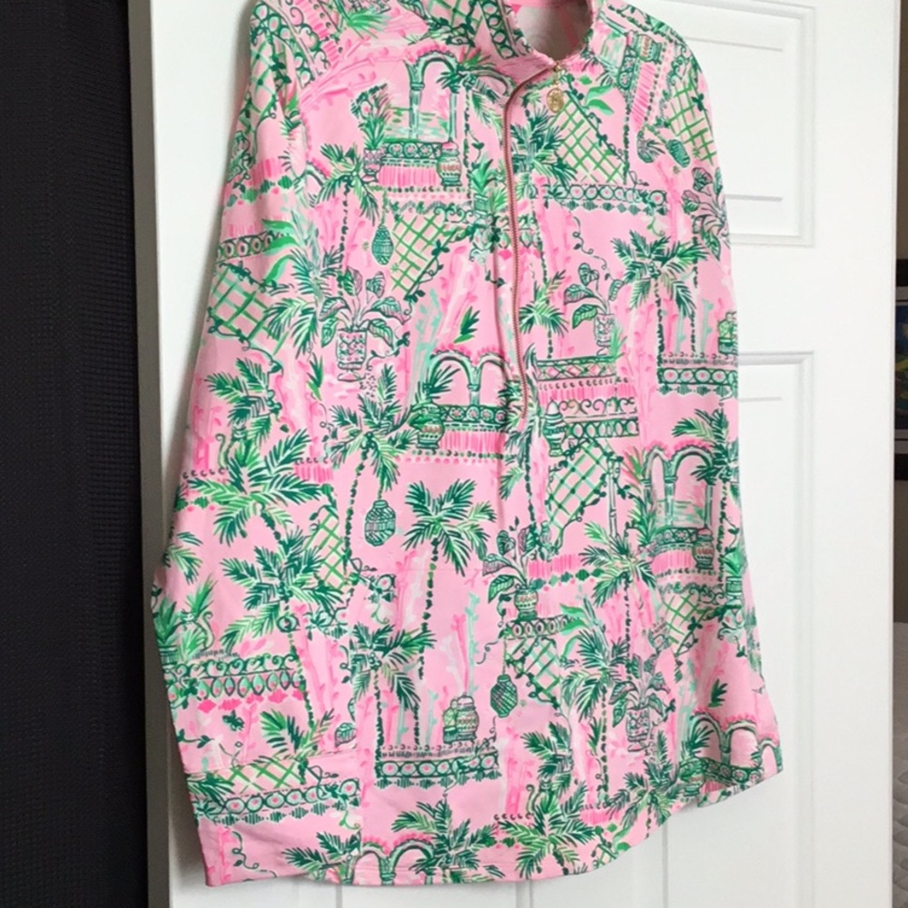 Lilly Pulitzer popover.